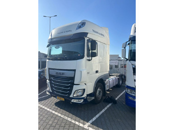Cabeza tractora DAF XF 460