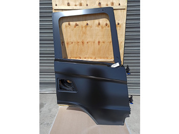 Puerta y piezas SCANIA