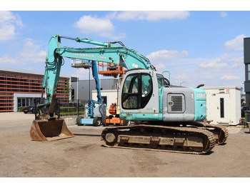 Excavadora de cadenas Kobelco SK235SR: foto 3