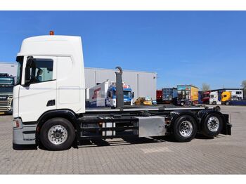 Multibasculante camión SCANIA R 450