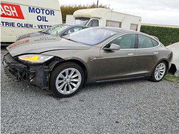 Sedan Tesla Model S _ 85 D: foto 2 Sedan Tesla Model S _ 85 D: foto 2