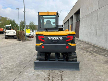 Excavadora de cadenas Volvo EC55D: foto 5
