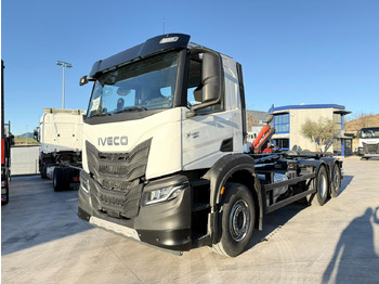 Multibasculante camión IVECO X-WAY