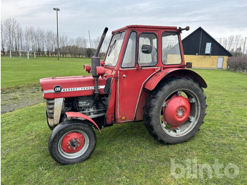 Tractor MASSEY FERGUSON 100 series