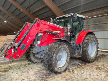 Tractor MASSEY FERGUSON