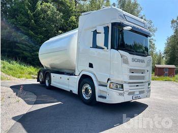 Cisterna camión SCANIA R 500