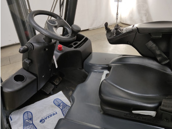 Carretilla elevadora eléctrica Linde E16PH-02/BILOVICE: foto 3 Carretilla elevadora eléctrica Linde E16PH-02/BILOVICE: foto 3