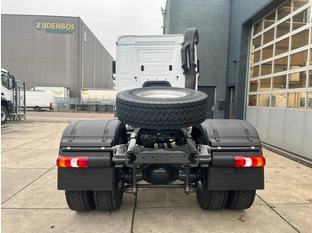 Leasing financiero de Mercedes-Benz Actros 2045 S 4x2 Tractor Head leasing Mercedes-Benz Actros 2045 S 4x2 Tractor Head: foto 5