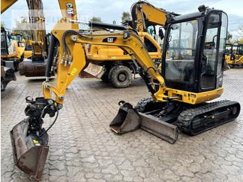 Miniexcavadora CATERPILLAR 302.7D