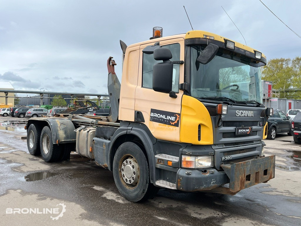 2006 SCANIA P 380 6X2 Hooklift - Multibasculante camión: foto 2 2006 SCANIA P 380 6X2 Hooklift - Multibasculante camión: foto 2