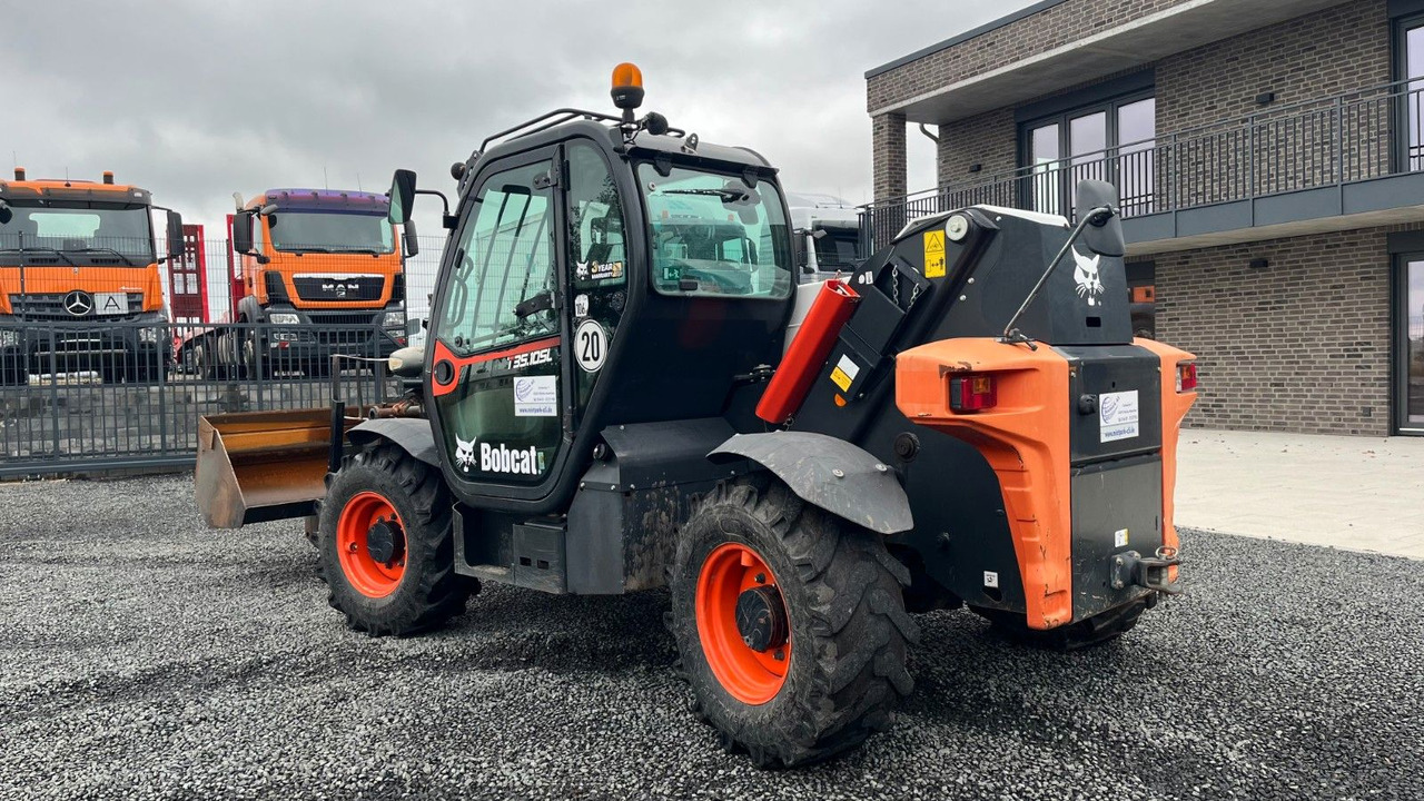 Bobcat T35.105LB Teleskoplader 7600 Kg Gabel Schaufel - Equipo de manutención: foto 5 Bobcat T35.105LB Teleskoplader 7600 Kg Gabel Schaufel - Equipo de manutención: foto 5