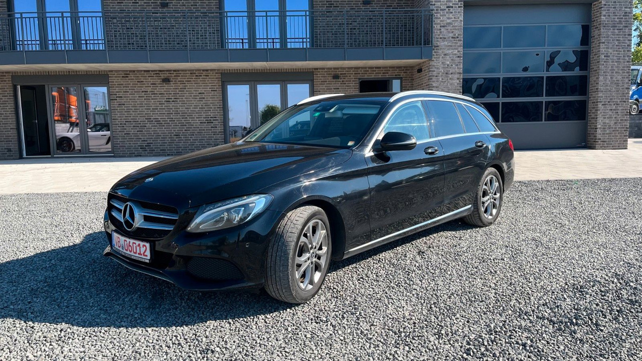 Mercedes-Benz C 220 C -Klasse T-Modell C 220 T BlueTec / d - Coche: foto 2 Mercedes-Benz C 220 C -Klasse T-Modell C 220 T BlueTec / d - Coche: foto 2