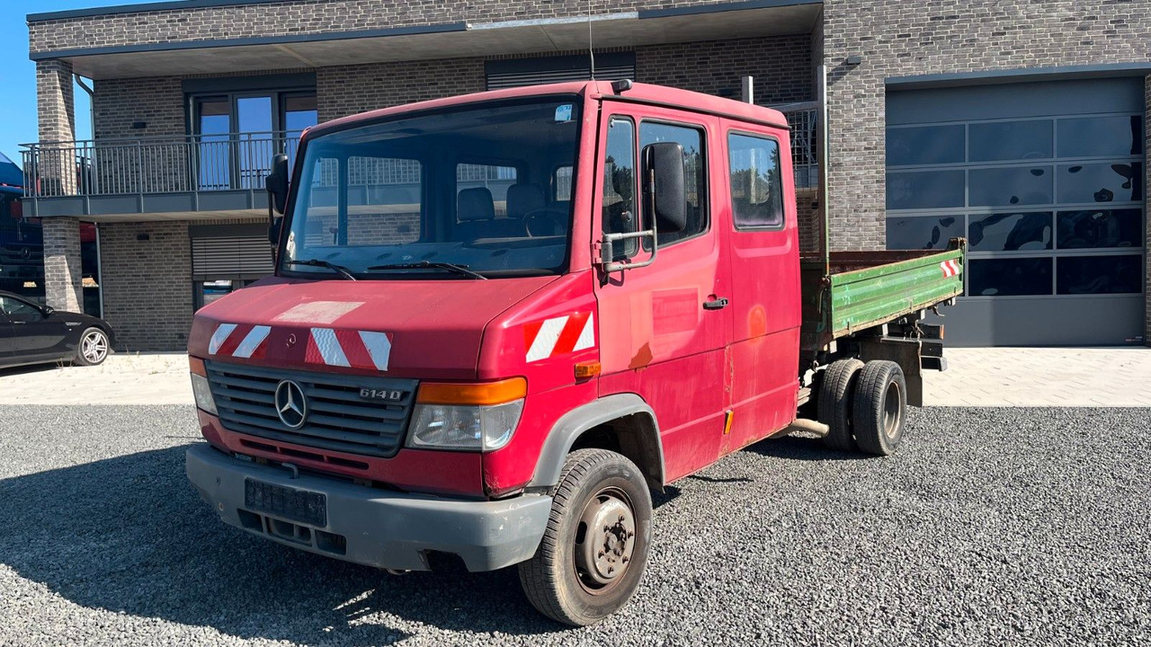 Mercedes-Benz Vario 614 DK Kipper Doka Mercedes-Benz Vario 614 DK Kipper Doka - Volquete furgoneta, Furgoneta combi: foto 2 Mercedes-Benz Vario 614 DK Kipper Doka Mercedes-Benz Vario 614 DK Kipper Doka - Volquete furgoneta, Furgoneta combi: foto 2