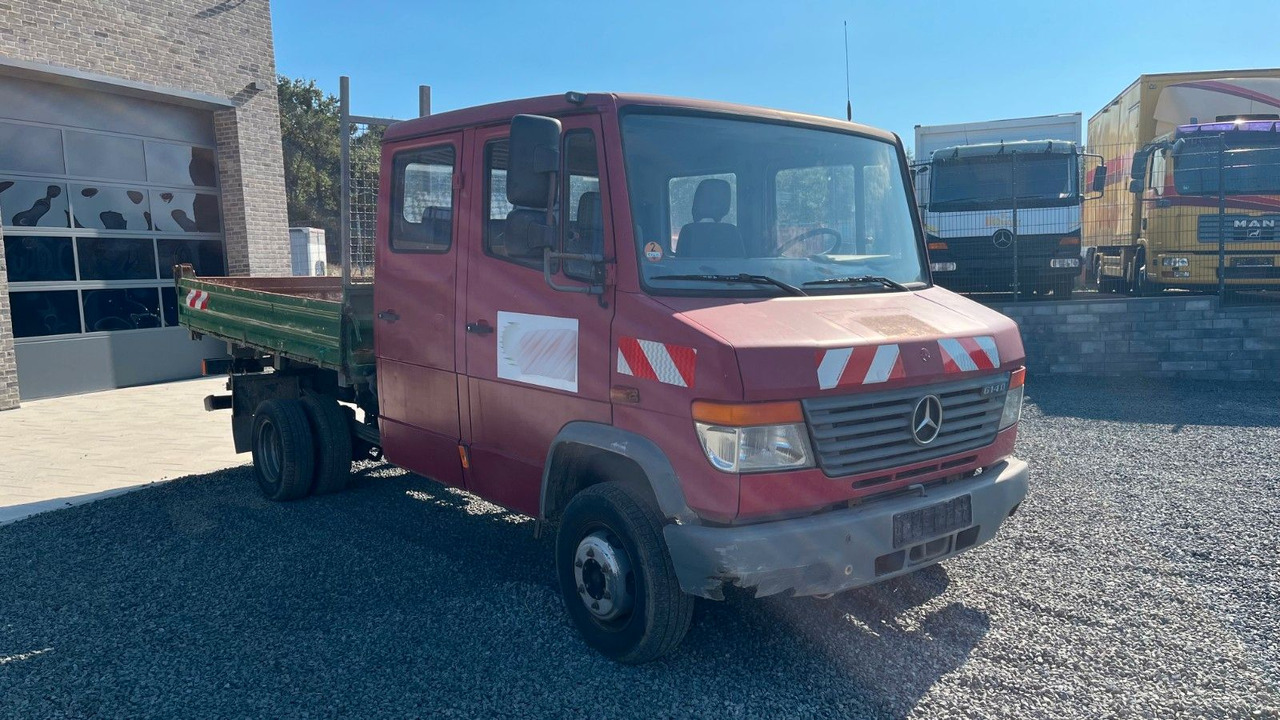 Mercedes-Benz Vario 614 DK Kipper Doka Mercedes-Benz Vario 614 DK Kipper Doka - Volquete furgoneta, Furgoneta combi: foto 3 Mercedes-Benz Vario 614 DK Kipper Doka Mercedes-Benz Vario 614 DK Kipper Doka - Volquete furgoneta, Furgoneta combi: foto 3