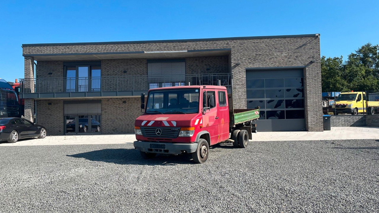 Mercedes-Benz Vario 614 DK Kipper Doka Mercedes-Benz Vario 614 DK Kipper Doka - Volquete furgoneta, Furgoneta combi: foto 1 Mercedes-Benz Vario 614 DK Kipper Doka Mercedes-Benz Vario 614 DK Kipper Doka - Volquete furgoneta, Furgoneta combi: foto 1