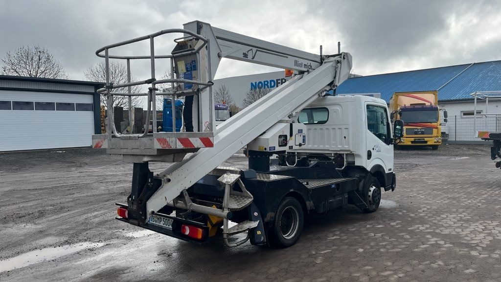 Nissan P200A-NC Steiger Hebebühne Hubarbeitsbühne 17M Nissan P200A-NC Steiger Hebebühne Hubarbeitsbühne 20M - Camión con plataforma elevadora, Vehículo comercial ligero: foto 4 Nissan P200A-NC Steiger Hebebühne Hubarbeitsbühne 17M Nissan P200A-NC Steiger Hebebühne Hubarbeitsbühne 20M - Camión con plataforma elevadora, Vehículo comercial ligero: foto 4
