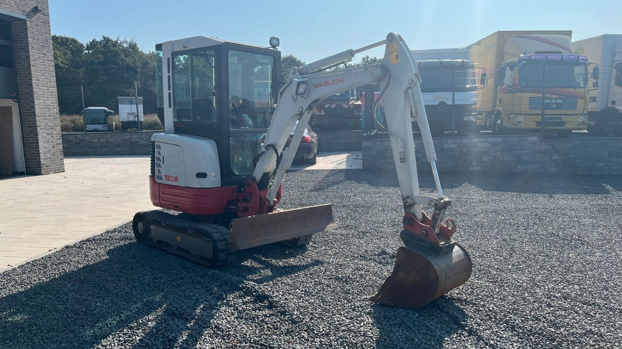 Takeuchi TB23R Minibagger 2670 Kg Takeuchi TB23R Minibagger 2670 Kg - Miniexcavadora: foto 3 Takeuchi TB23R Minibagger 2670 Kg Takeuchi TB23R Minibagger 2670 Kg - Miniexcavadora: foto 3
