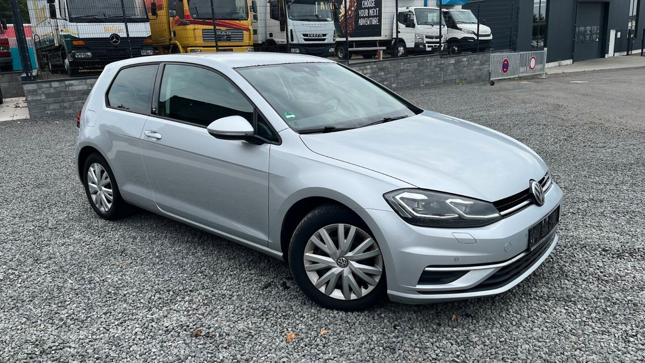 Volkswagen Golf VII Lim. Sound Start-Stopp - Coche: foto 3 Volkswagen Golf VII Lim. Sound Start-Stopp - Coche: foto 3