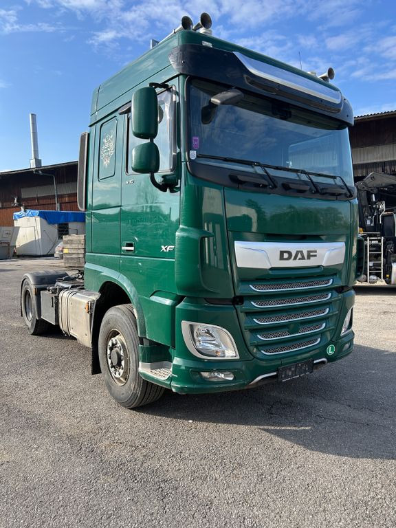 DAF XF 530 PxP 4x4 Hydraulik DAF XF 530 PxP 4x4 Hydraulik - Cabeza tractora: foto 3 DAF XF 530 PxP 4x4 Hydraulik DAF XF 530 PxP 4x4 Hydraulik - Cabeza tractora: foto 3