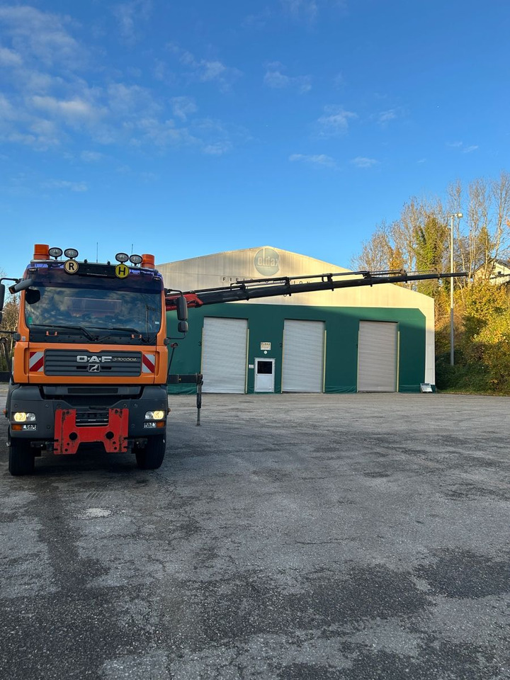 MAN TGA 28.400 6x-4BL Palfinger 23002 - Volquete camión, Camión grúa: foto 3 MAN TGA 28.400 6x-4BL Palfinger 23002 - Volquete camión, Camión grúa: foto 3