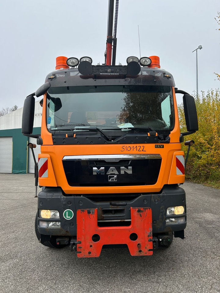 MAN TGS 33.400 6x4 Kipper Palfinger Kran - Volquete camión, Camión grúa: foto 5 MAN TGS 33.400 6x4 Kipper Palfinger Kran - Volquete camión, Camión grúa: foto 5