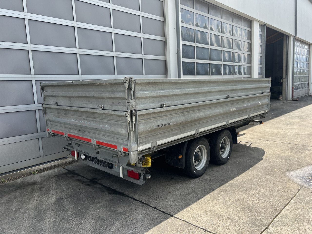 Humbaur D1AC Tandemkipper- Tieflader mit Aufsatz, neuwertig - Volquete remolque: foto 3 Humbaur D1AC Tandemkipper- Tieflader mit Aufsatz, neuwertig - Volquete remolque: foto 3