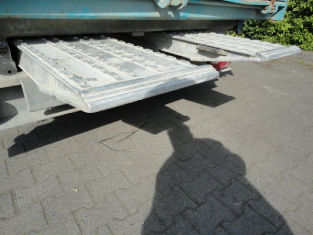 Humbaur HTK 10 50 24 Tandem Kipper- Tieflader - Volquete remolque: foto 5 Humbaur HTK 10 50 24 Tandem Kipper- Tieflader - Volquete remolque: foto 5