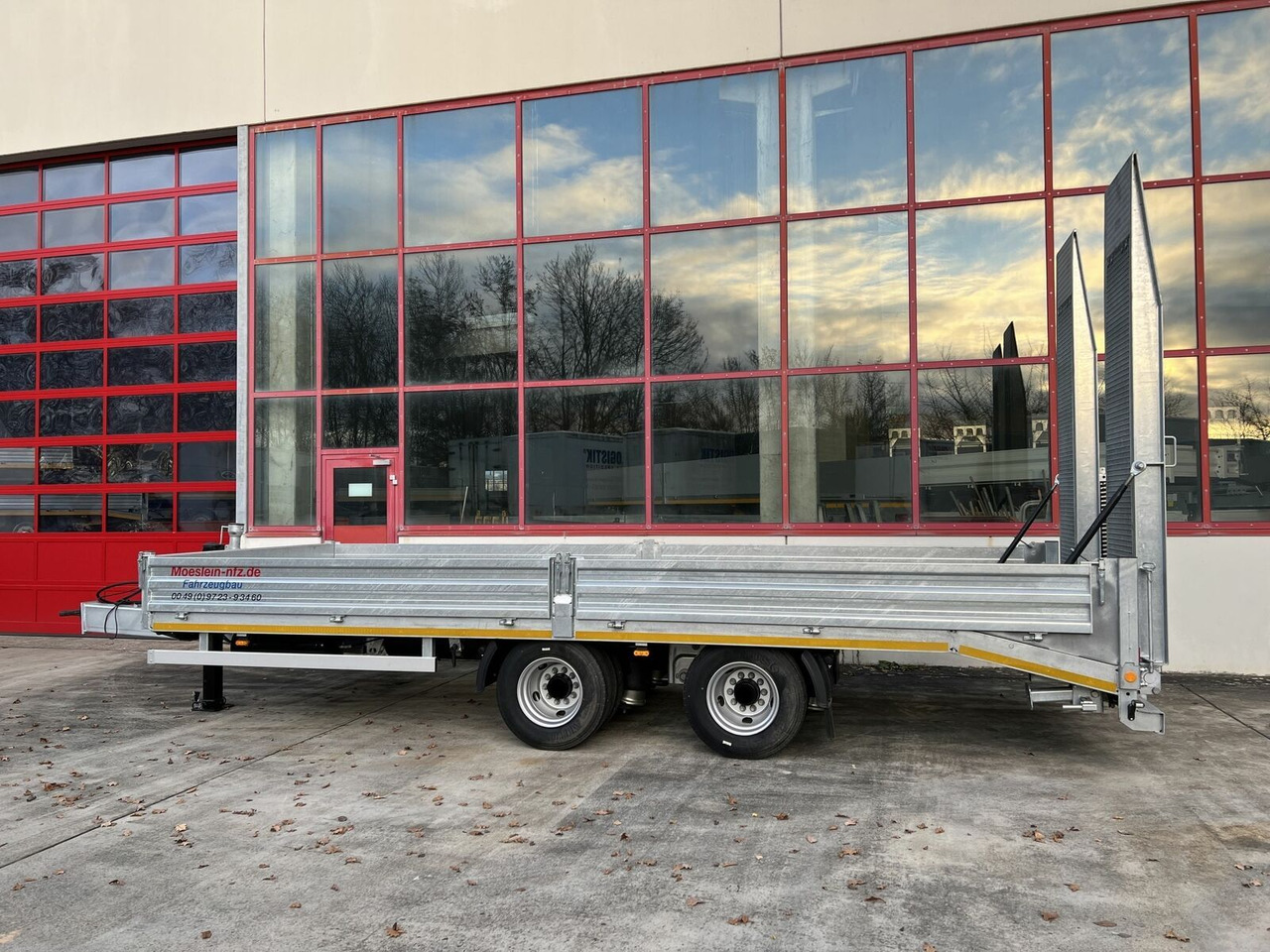 Möslein 19 t Tandemtieflader-- Neufahrzeug -- - Góndola rebajadas remolque: foto 5 Möslein 19 t Tandemtieflader-- Neufahrzeug -- - Góndola rebajadas remolque: foto 5