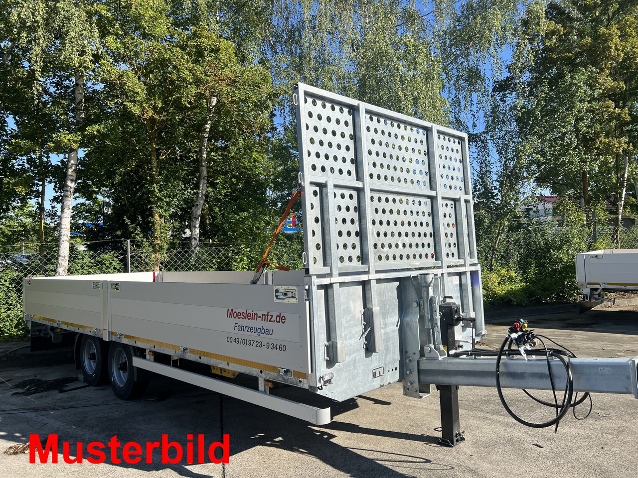 Möslein THT 14,4 G 7,2 14,4 t Tandem- Pritschenanhänger- Tieflader - Remolque plataforma/ Caja abierta: foto 2 Möslein THT 14,4 G 7,2 14,4 t Tandem- Pritschenanhänger- Tieflader - Remolque plataforma/ Caja abierta: foto 2