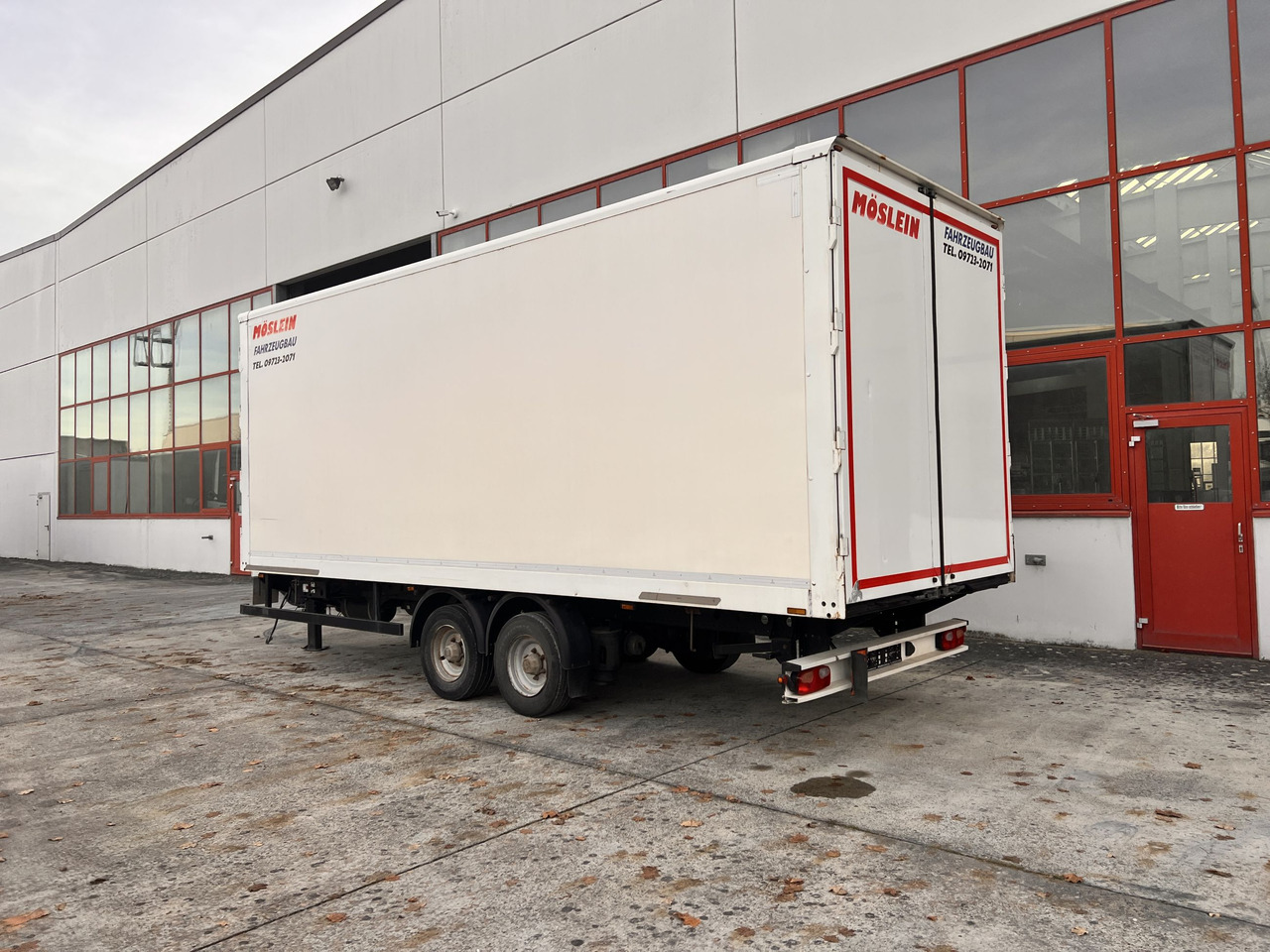 Möslein TKO 105 D Schwebheim Tandem- Koffer- Anhänger, Durchladbar - Caja cerrada remolque: foto 2 Möslein TKO 105 D Schwebheim Tandem- Koffer- Anhänger, Durchladbar - Caja cerrada remolque: foto 2