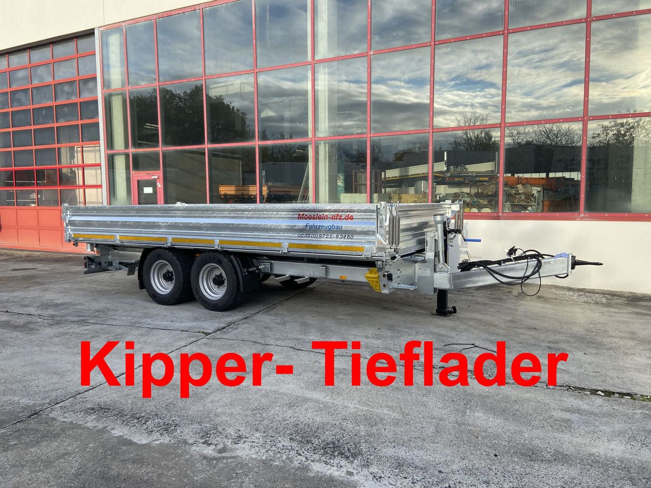 Möslein TTD 11 Breite Reifen Kipper Tieflader, Breite Reifen-- Neufahrzeug -- - Volquete remolque: foto 1 Möslein TTD 11 Breite Reifen Kipper Tieflader, Breite Reifen-- Neufahrzeug -- - Volquete remolque: foto 1