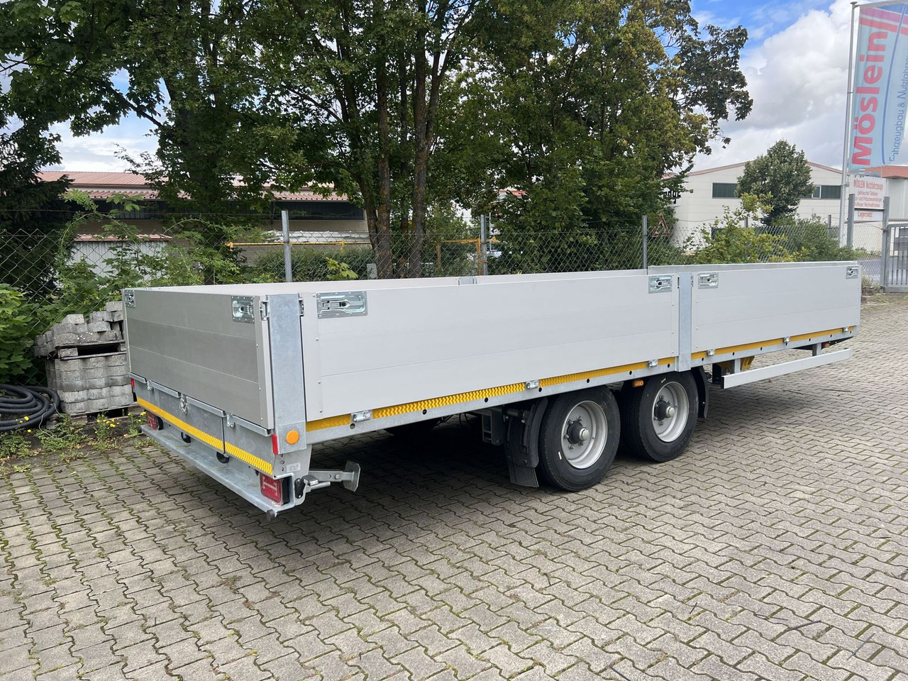 Möslein Tandem Pritsche- Tieflader mit Rungentaschen - Góndola rebajadas remolque: foto 5 Möslein Tandem Pritsche- Tieflader mit Rungentaschen - Góndola rebajadas remolque: foto 5
