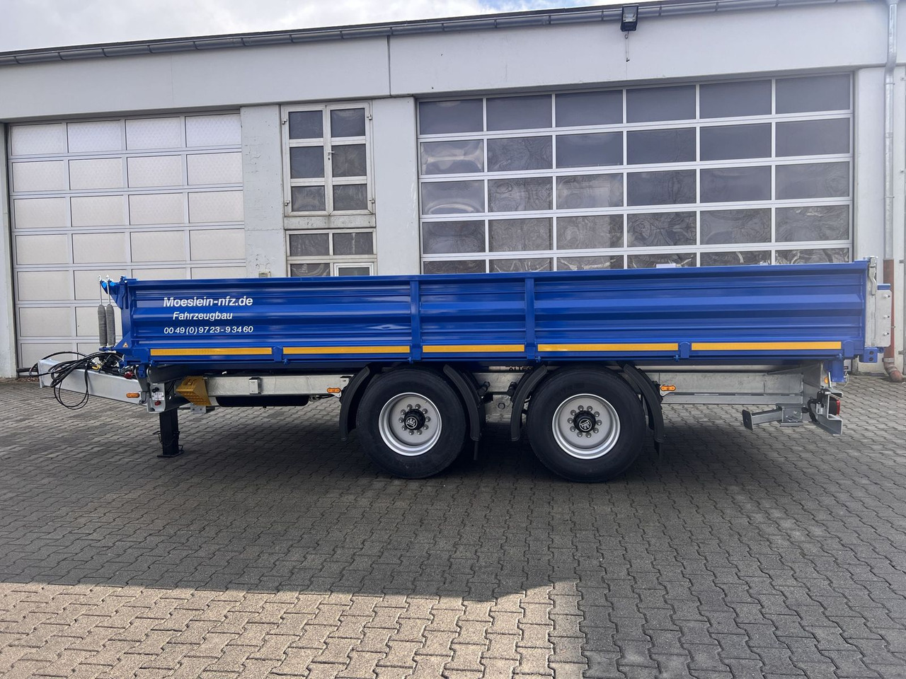 Möslein neuer 19 t Tandemkipper- Tieflader hydraulische - Volquete remolque: foto 3 Möslein neuer 19 t Tandemkipper- Tieflader hydraulische - Volquete remolque: foto 3