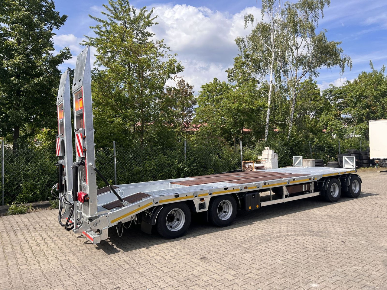 Möslein neuer 4 Achs Tieflader gerade hydraulischen Ram - Góndola rebajadas remolque: foto 4 Möslein neuer 4 Achs Tieflader gerade hydraulischen Ram - Góndola rebajadas remolque: foto 4