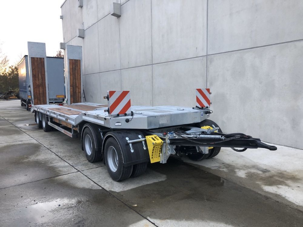 Möslein neuer 4 Achs Tieflader hydraulischen Rampen - Góndola rebajadas remolque: foto 3 Möslein neuer 4 Achs Tieflader hydraulischen Rampen - Góndola rebajadas remolque: foto 3