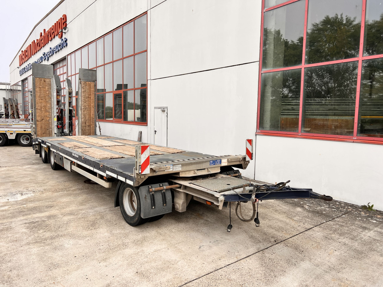 Góndola rebajadas remolque para transporte de equipos pesados Müller Mitteltal D3  3 Achs Tieflader 9 m, Verzinkt, Wenig Benutzt: foto 10
