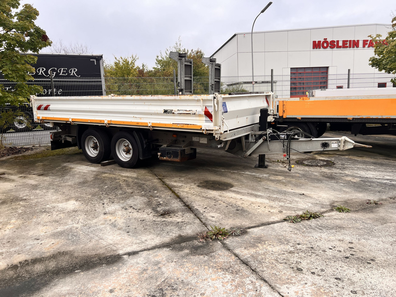 Müller Mitteltal KA-TA-R 11,9 Tandemkipper- Tieflader - Volquete remolque: foto 1 Müller Mitteltal KA-TA-R 11,9 Tandemkipper- Tieflader - Volquete remolque: foto 1