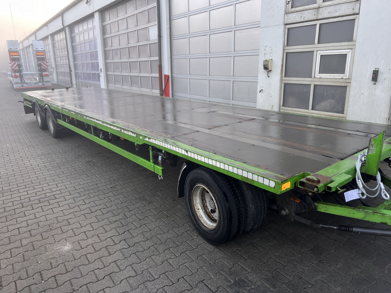 Stehmann 3 Achs 3 Achs Jumboanhänger, Mega - Remolque plataforma/ Caja abierta: foto 3 Stehmann 3 Achs 3 Achs Jumboanhänger, Mega - Remolque plataforma/ Caja abierta: foto 3