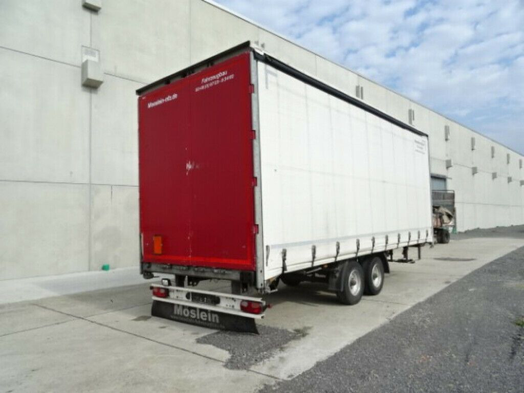 Tandem- Schiebeplanenanhänger zum Durchladen - Remolque con toldo: foto 2 Tandem- Schiebeplanenanhänger zum Durchladen - Remolque con toldo: foto 2