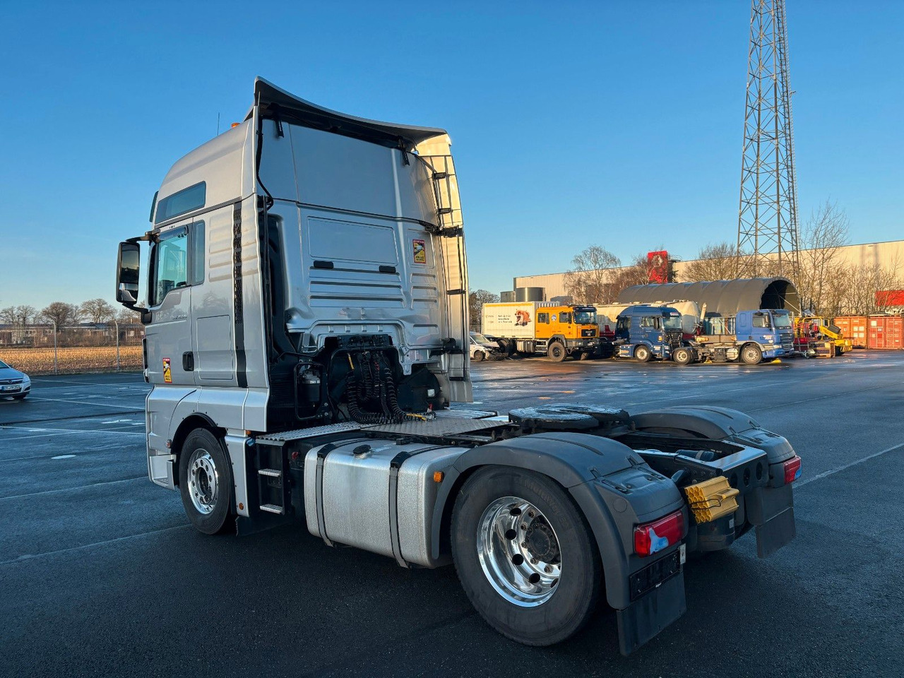 MAN TGX 18.510 XXL Retarder ACC LGS - Cabeza tractora: foto 4 MAN TGX 18.510 XXL Retarder ACC LGS - Cabeza tractora: foto 4