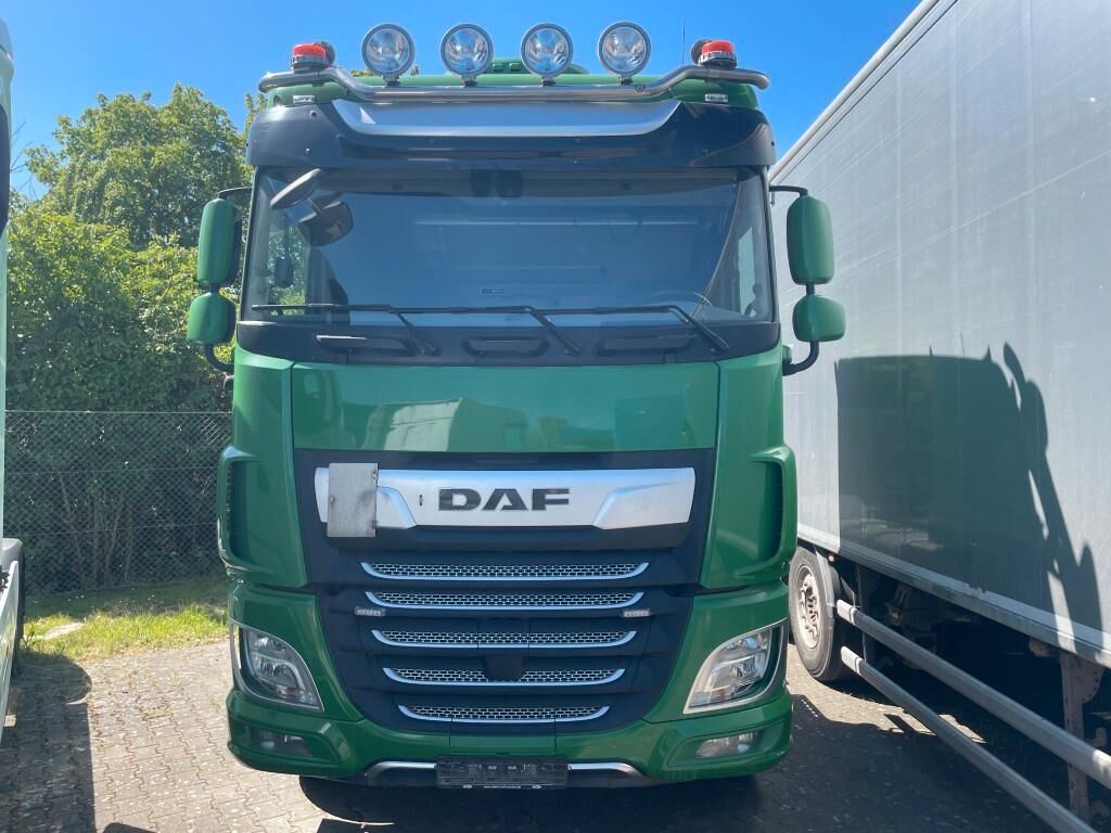 DAF FT XF 530 SC PXP, 4x4 - Cabeza tractora: foto 2 DAF FT XF 530 SC PXP, 4x4 - Cabeza tractora: foto 2