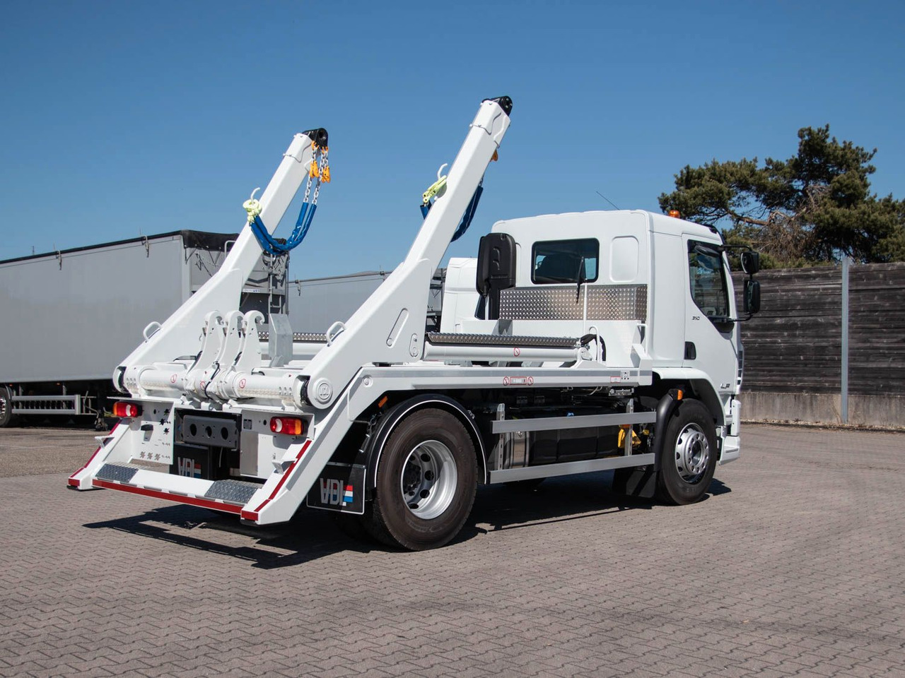 Volquete camión DAF FA LF 310 19t Absetzkipper VDL: foto 7 Volquete camión DAF FA LF 310 19t Absetzkipper VDL: foto 7