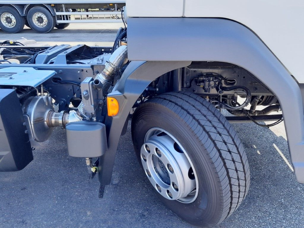 DAF FA XB 260 12t reparierter Wasserschaden - Chasis camión: foto 5 DAF FA XB 260 12t reparierter Wasserschaden - Chasis camión: foto 5