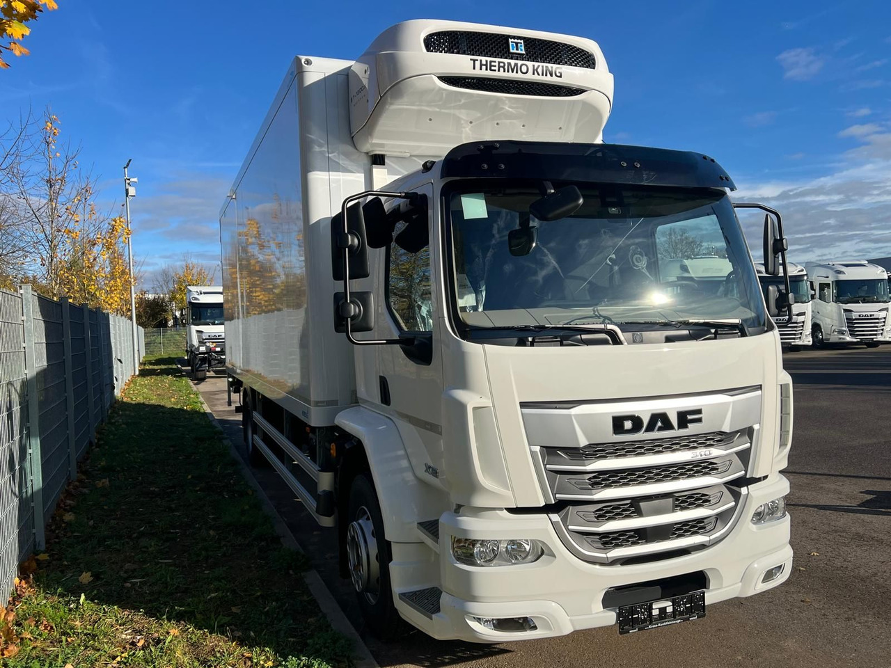 DAF FA XB 310 18t Kress Kühlaufbau - Frigorífico camión: foto 2 DAF FA XB 310 18t Kress Kühlaufbau - Frigorífico camión: foto 2