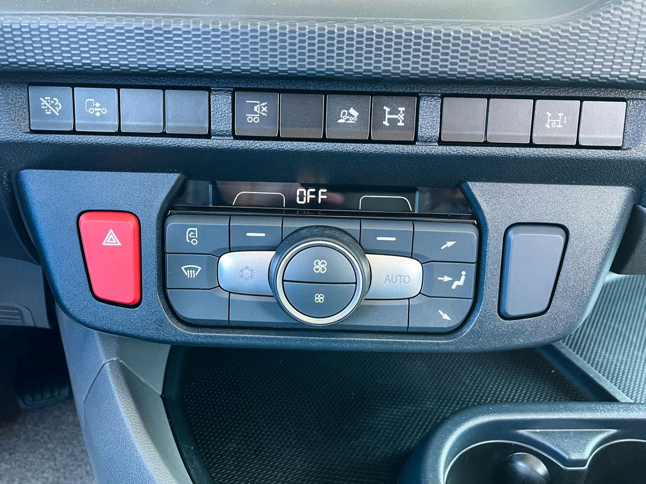 Leasing financiero de DAF FA XDC 370 Krankipper DAF XDC 370 FA Meiller Krankipper HMF leasing DAF FA XDC 370 Krankipper DAF XDC 370 FA Meiller Krankipper HMF: foto 19