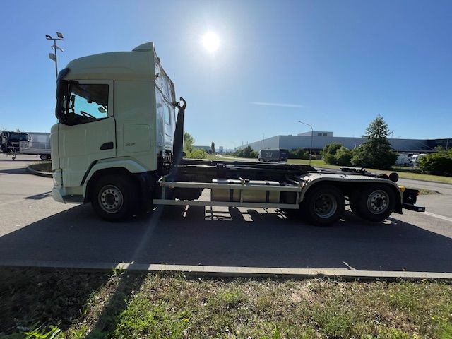 DAF FAN XF 480 mit VDL Abrollkipper DAF FAN XF 480 mit VDL Abrollkipper - Multibasculante camión: foto 5 DAF FAN XF 480 mit VDL Abrollkipper DAF FAN XF 480 mit VDL Abrollkipper - Multibasculante camión: foto 5