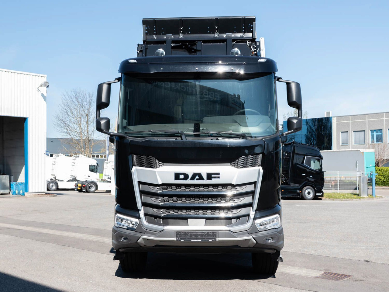 DAF FAT XFC 530 Meiller Trigenius D316 - Volquete camión: foto 2 DAF FAT XFC 530 Meiller Trigenius D316 - Volquete camión: foto 2