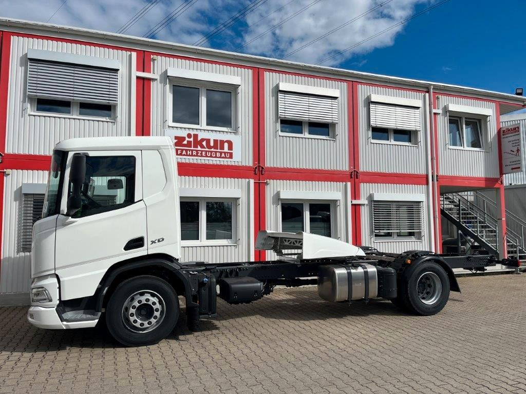 DAF XD 370 Fahrgestell - Chasis camión: foto 1 DAF XD 370 Fahrgestell - Chasis camión: foto 1