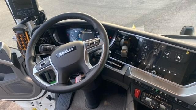 DAF XF 480 FAN Abroller VDL DAF XF 480 FAN Abroller VDL - Multibasculante camión: foto 5 DAF XF 480 FAN Abroller VDL DAF XF 480 FAN Abroller VDL - Multibasculante camión: foto 5