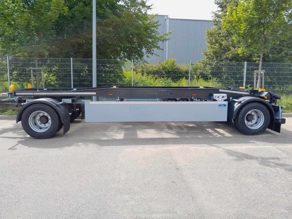 Schlittenanhänger 20 S - Remolque multilift/ Portacontenedores de cadenas: foto 4 Schlittenanhänger 20 S - Remolque multilift/ Portacontenedores de cadenas: foto 4